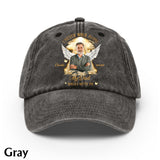 Je ne marche jamais seul - Casquette en denim délavé personnalisée en hommage