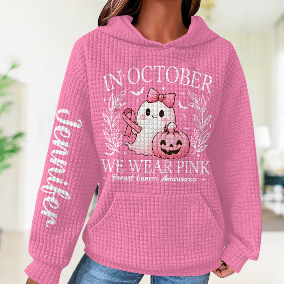 En octobre, on porte du rose ! Sweat à capuche gaufré personnalisé « Fantôme mignon » pour la sensibilisation au cancer du sein.