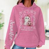 En octobre, on porte du rose ! Sweat à capuche gaufré personnalisé « Fantôme mignon » pour la sensibilisation au cancer du sein.
