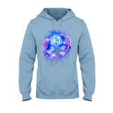 Dieu te tient dans ses bras, je te porte dans mon cœur - T-shirt et sweat à capuche personnalisés en hommage