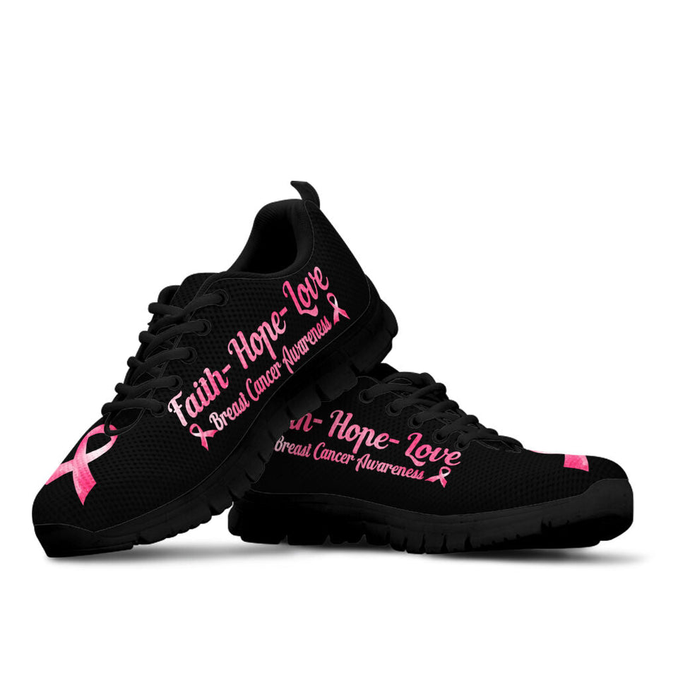 Baskets Faith Hope Love pour la sensibilisation au cancer du sein 0622