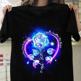 Dieu te tient dans ses bras, je te porte dans mon cœur - T-shirt et sweat à capuche personnalisés en hommage