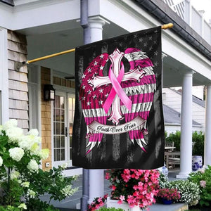 La foi plutôt que la peur - Drapeau de la Maison de sensibilisation au cancer du sein 0822