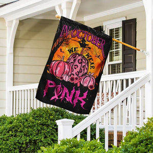 En octobre, nous portons du rose. Citrouille d'Halloween - Drapeau de sensibilisation au cancer du sein 0822