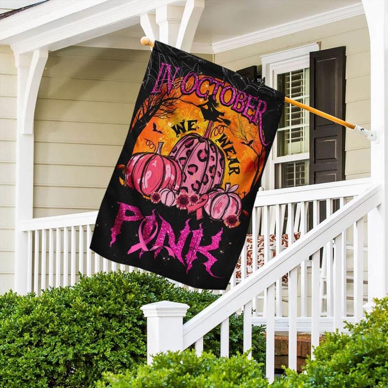 En octobre, nous portons du rose. Citrouille d'Halloween - Drapeau de sensibilisation au cancer du sein 0822
