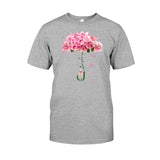 Never Give Up - Breast Cancer Awareness T-shirt and Hoodie