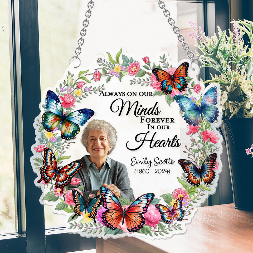 Tes ailes étaient prêtes, mais nos cœurs ne l'étaient pas - Ornement attrape-soleil personnalisé à suspendre à la fenêtre en mémoire de quelqu'un. 