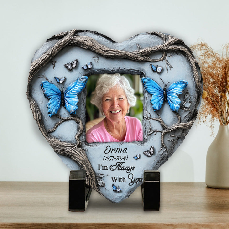 En souvenir de Papillon Bleu - Pierre commémorative personnalisée en forme de cœur