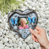 En souvenir de Papillon Bleu - Pierre commémorative personnalisée en forme de cœur